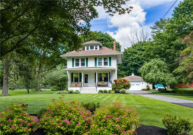 Photo 2 of Sale Pending at 3066 E Lake Rd, Skaneateles, NY 13152 | MLS# S1694251 | Listing updated on 2026-08-27