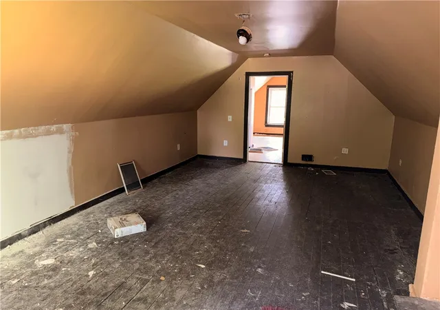 Photo 2 of Sale Pending at 134 Bernard St, Rochester, NY 14621 | MLS# R1694293 | Listing updated on 2026-08-27