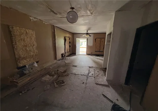 Photo 4 of Sale Pending at 134 Bernard St, Rochester, NY 14621 | MLS# R1694293 | Listing updated on 2026-08-27