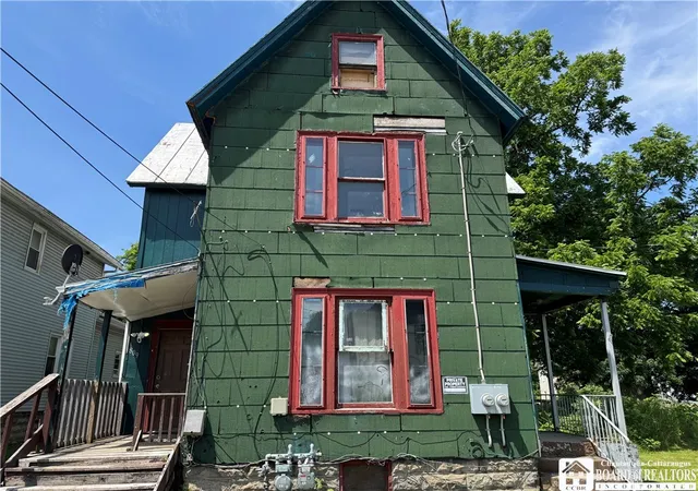 Photo 2 of Multi family home for sale at 809 Cherry St, Jamestown, NY 14701 | MLS# R1692420 | Listing updated on 2026-09-03