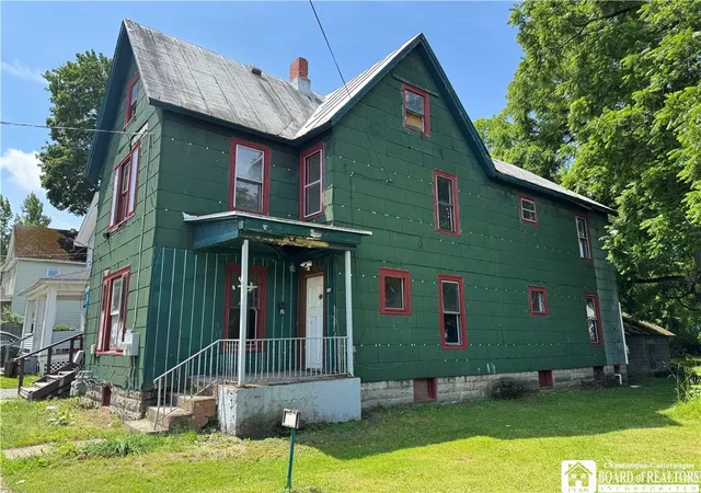 Listing Photo 3 - Condo for sale in building located at 809 Cherry St, Jamestown, NY 14701
