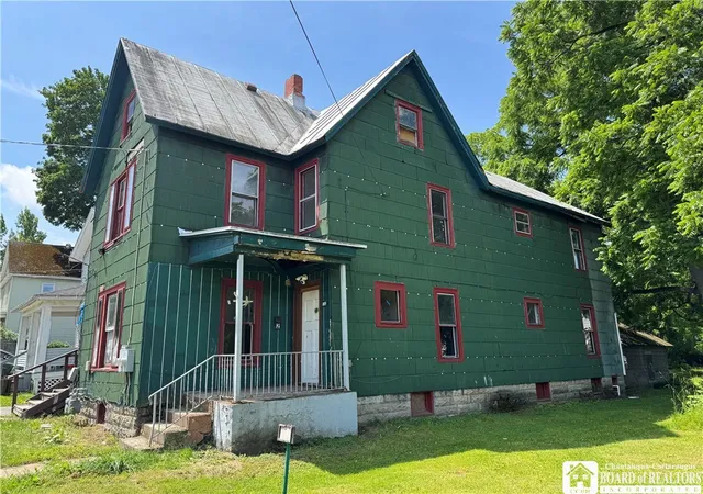 Listing Photo 4 - Condo for sale in building located at 809 Cherry St, Jamestown, NY 14701