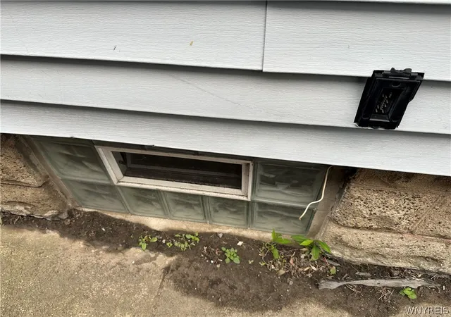 Photo 1 of Multi family home for sale at 3040 Monroe Ave, Niagara Falls, NY 14303 | MLS# B1694301 | Listing updated on 2026-08-26