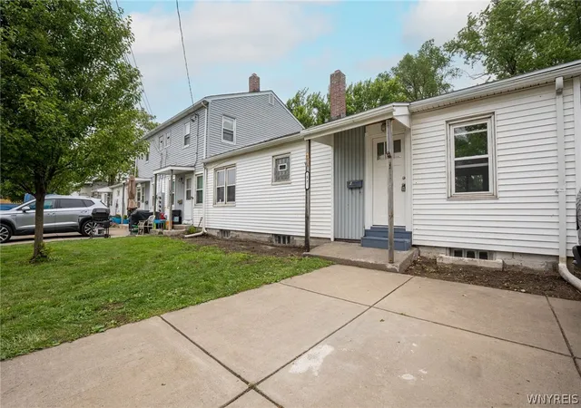 Photo 3 of Sale Pending at 63 Winstead Rd #57, Buffalo, NY 14218 | MLS# B1694152 | Listing updated on 2026-08-24