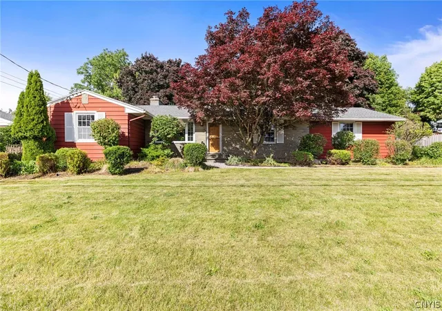 Single family home for sale at 15 Drumlins Ter, Syracuse, NY 13224 | MLS# S1693988