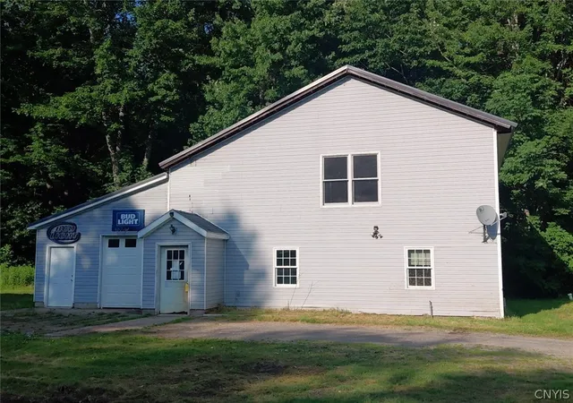 Photo 3 of Sale Pending at 345 State Route 49, Cleveland, NY 13042 | MLS# S1694407 | Listing updated on 2026-09-20