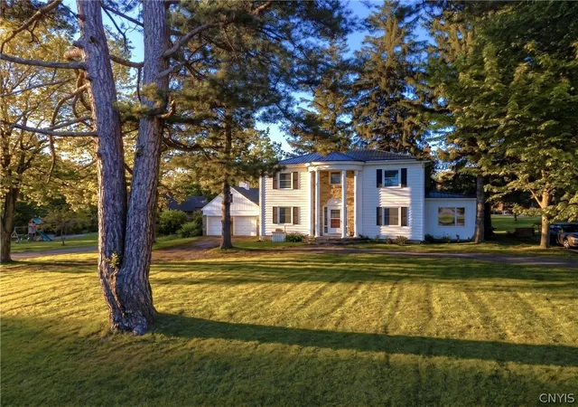 Photo 1 of Single family home for sale at 27 White Brg Rd, Auburn, NY 13021 | MLS# S1688103 | Listing updated on 2026-09-05