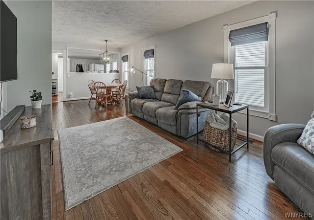 Photo 3 of Sale Pending at 29 E Felton St, North Tonawanda, NY 14120 | MLS# B1693955 | Listing updated on 2026-08-28