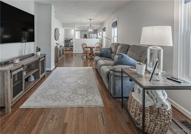 Photo 4 of Sale Pending at 29 E Felton St, North Tonawanda, NY 14120 | MLS# B1693955 | Listing updated on 2026-08-28