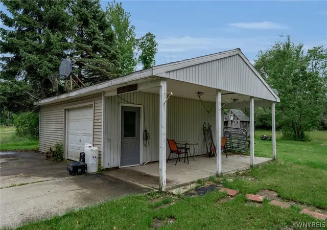 Photo 3 of Sale Pending at 2241 Route 5 Lake Rd, Silver Creek, NY 14136 | MLS# B1691370 | Listing updated on 2026-09-09
