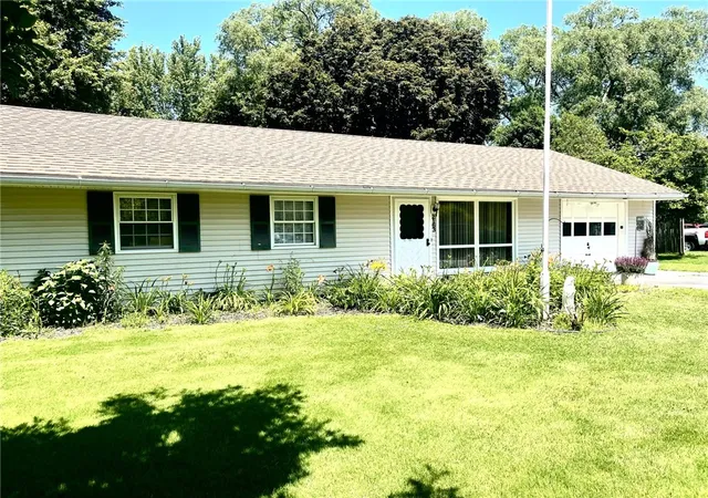 Photo 2 of Sale Pending at 2163 Lake Rd, Ontario, NY 14519 | MLS# R1694770 | Listing updated on 2026-08-21