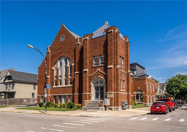 Photo 1 of Condo for sale at 340 Bird Ave #204, Buffalo, NY 14213 | MLS# B1694883 | Listing updated on 2026-09-10