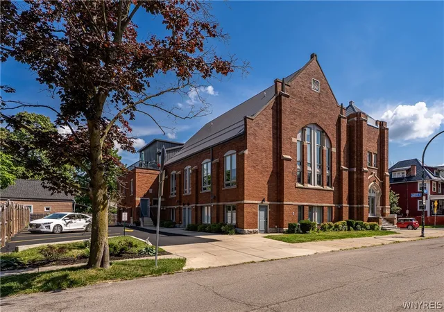 Photo 2 of Condo for sale at 340 Bird Ave #204, Buffalo, NY 14213 | MLS# B1694883 | Listing updated on 2026-09-10