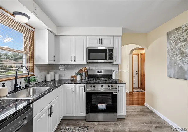Photo 2 of Sale Pending at 107 Alpine Pl, Buffalo, NY 14225 | MLS# B1692290 | Listing updated on 2026-09-09
