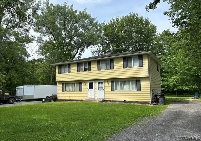 Photo 1 of Sale Pending at 4884 Bussendorfer Rd, Orchard Park, NY 14127 | MLS# B1694589 | Listing updated on 2026-09-15