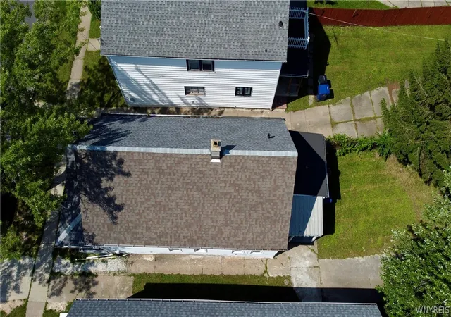 Photo 2 of Single family home for sale at 75 Edison Ave, Buffalo, NY 14215 | MLS# B1695126 | Listing updated on 2026-08-29