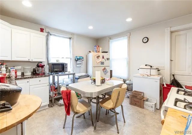 Photo 2 of House for sale at 189 Genesee St, Lockport, NY 14094 | MLS# B1688361 | Listing updated on 2026-08-23