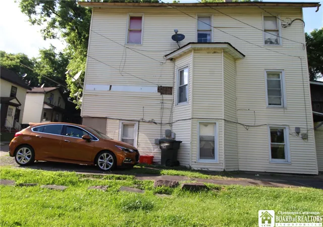 Photo 3 of Multi family home for sale at 58 Franklin St #4, Jamestown, NY 14701 | MLS# R1694724 | Listing updated on 2026-08-24