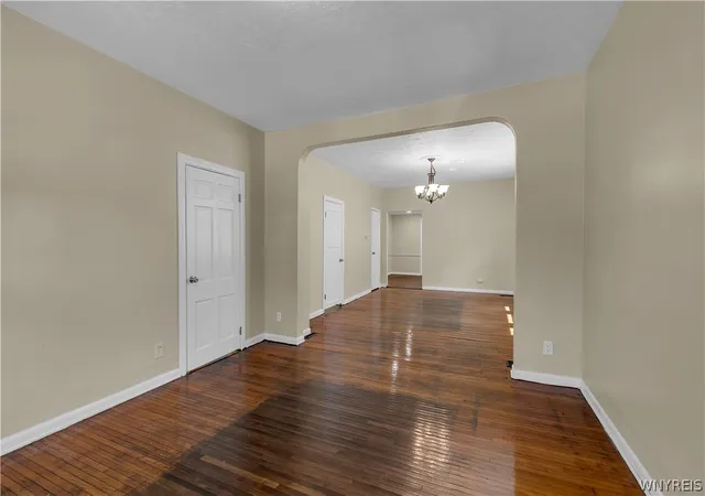 Photo 4 of Sale Pending at 75 Clay St, Buffalo, NY 14207 | MLS# B1693792 | Listing updated on 2026-08-17