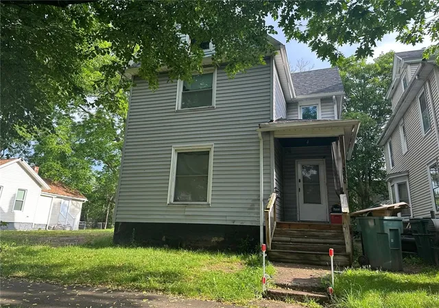 Photo 1 of Sale Pending at 350 Champlain St, Rochester, NY 14611 | MLS# R1694827 | Listing updated on 2026-08-31