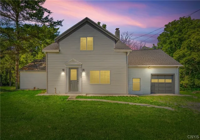 Photo 3 of Multi family home for sale at 8360 Cazenovia Rd, Manlius, NY 13104 | MLS# S1695135 | Listing updated on 2026-08-27