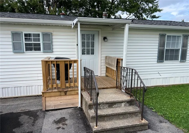 Photo 3 of Manufactured home for sale at 338 Matthew Dr, Clinton, NY 13323 | MLS# S1694550 | Listing updated on 2026-09-06