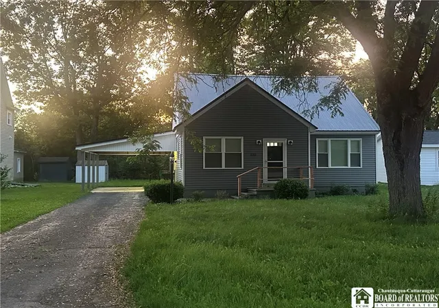 Photo 2 of Sale Pending at 235 Mill St, Springville, NY 14141 | MLS# R1695508 | Listing updated on 2026-09-07