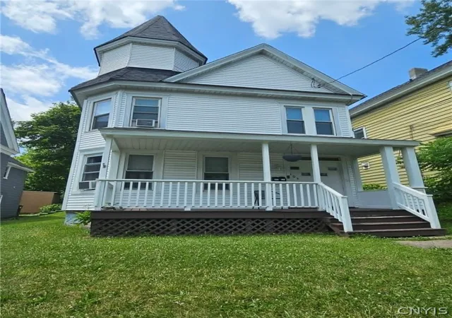 Photo 1 of Sale Pending at 105 Dillaye Ave, Syracuse, NY 13206 | MLS# S1695671 | Listing updated on 2026-08-28