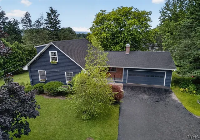 Photo 2 of Sale Pending at 4777 Enders Rd, Manlius, NY 13104 | MLS# S1695453 | Listing updated on 2026-08-15
