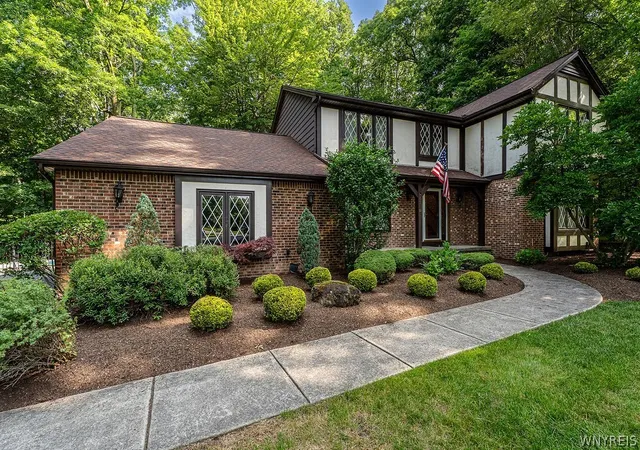 Photo 3 of Sale Pending at 4700 Pine Manor, Clarence, NY 14031 | MLS# B1695278 | Listing updated on 2026-08-19