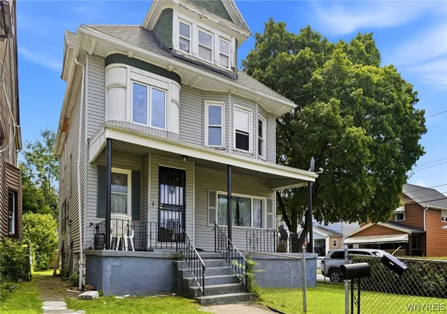 Photo 2 of Sale Pending at 3 Lilac St, Buffalo, NY 14220 | MLS# B1695821 | Listing updated on 2026-08-28