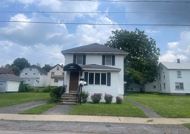 Photo 1 of Sale Pending at 367 Broadwell Ave, Fulton, NY 13069 | MLS# S1695904 | Listing updated on 2026-08-27