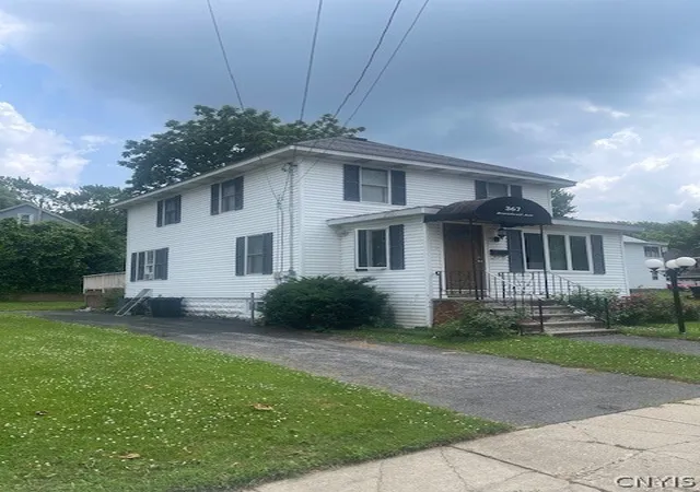 Photo 3 of Sale Pending at 367 Broadwell Ave, Fulton, NY 13069 | MLS# S1695904 | Listing updated on 2026-08-27