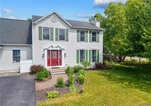 Photo 2 of Sale Pending at 5979 Hebrides, Cicero, NY 13039 | MLS# S1695943 | Listing updated on 2026-09-01