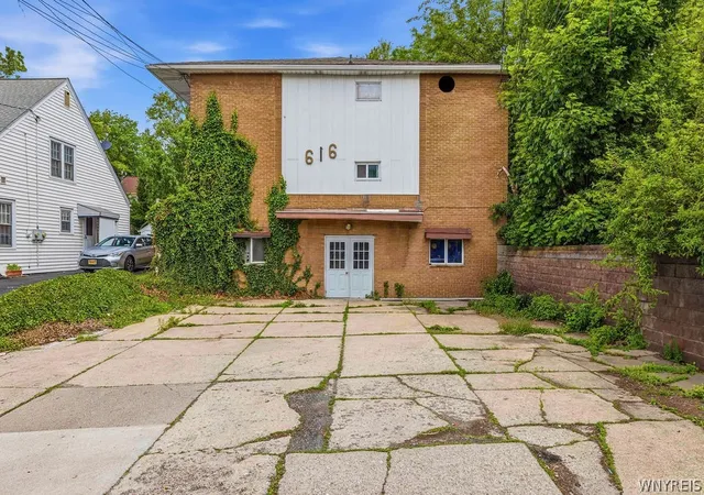 Multi family home for sale at 616 Chestnut Ave, Niagara Falls, NY 14305 | MLS# B1692496