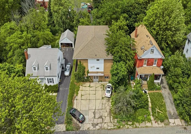 Photo 3 of Multi family home for sale at 616 Chestnut Ave, Niagara Falls, NY 14305 | MLS# B1692496 | Listing updated on 2026-08-20