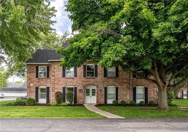 Condo for sale at 4547 Chestnut Ridge Rd #116B, Buffalo, NY 14228 | MLS# B1695844