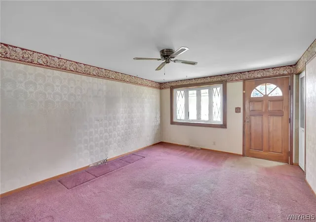 Photo 2 of Sale Pending at 162 Poinciana Pkwy, Buffalo, NY 14225 | MLS# B1696068 | Listing updated on 2026-08-05