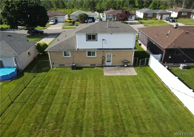 Photo 4 of Sale Pending at 54 Bory Dr, Depew, NY 14043 | MLS# B1695820 | Listing updated on 2026-09-08