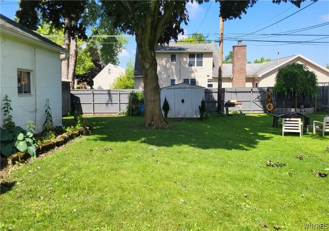 Photo 4 of Sale Pending at 224 Sky Hi Dr, Buffalo, NY 14224 | MLS# B1695939 | Listing updated on 2026-08-29