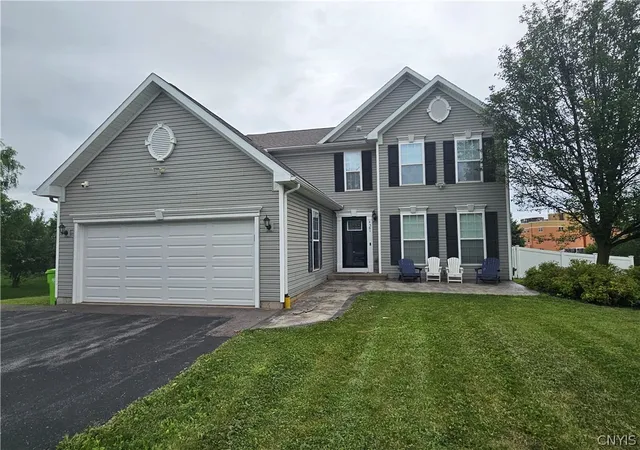 Photo 3 of Sale Pending at 4561 Reliant Rd, Jamesville, NY 13078 | MLS# S1694904 | Listing updated on 2026-08-11