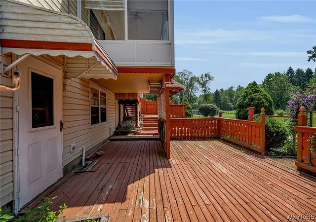 Photo 4 of Sale Pending at 6475 Ludon Dr, Hamburg, NY 14075 | MLS# B1696242 | Listing updated on 2026-08-27