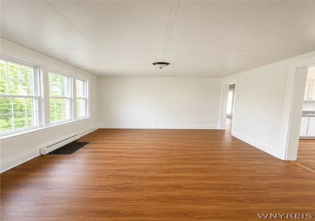 Photo 4 of Sale Pending at 476 Shirley Ave, Buffalo, NY 14215 | MLS# B1696265 | Listing updated on 2026-08-19