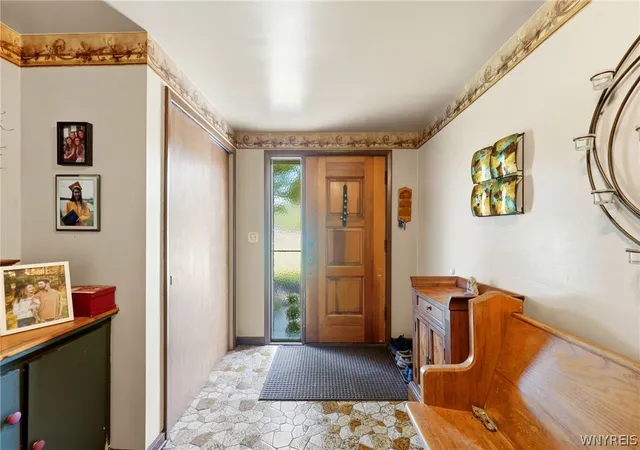 Photo 4 of Single family home for sale at 4091 Millersport Hwy, Buffalo, NY 14228 | MLS# B1696190 | Listing updated on 2026-09-16