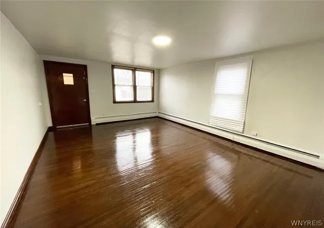 Listing Photo 4 - Condo for sale in building located at 39 Elgas St, Buffalo, NY 14207