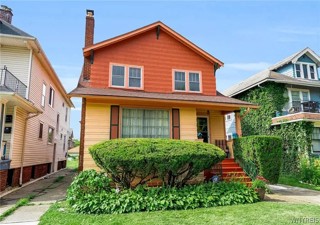 Photo 1 of Sale Pending at 201 Minnesota Ave, Buffalo, NY 14214 | MLS# B1696364 | Listing updated on 2026-08-23