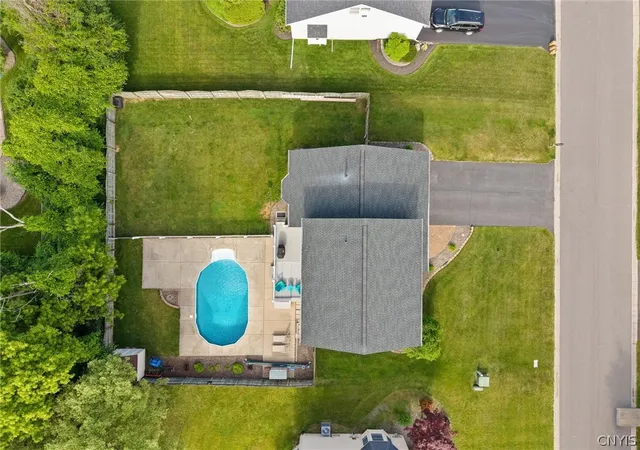 Photo 3 of Sale Pending at 7404 Bay Chapel Cir, Liverpool, NY 13088 | MLS# S1692763 | Listing updated on 2026-08-07