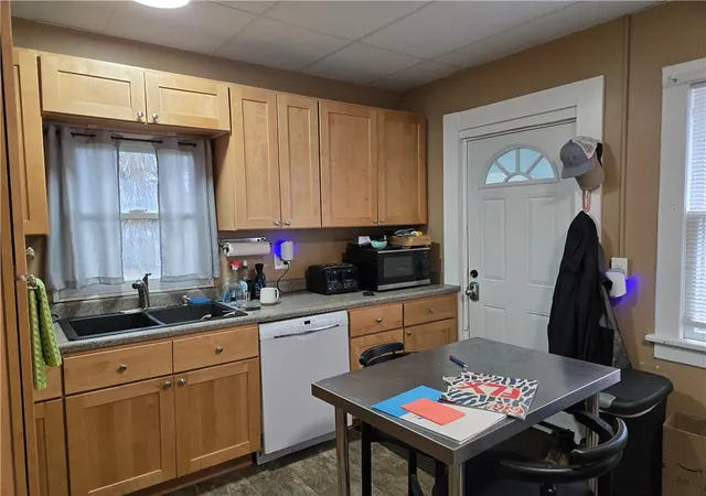 Photo 4 of Sale Pending at 695-697 Culver Rd, Rochester, NY 14609 | MLS# R1696224 | Listing updated on 2026-08-29