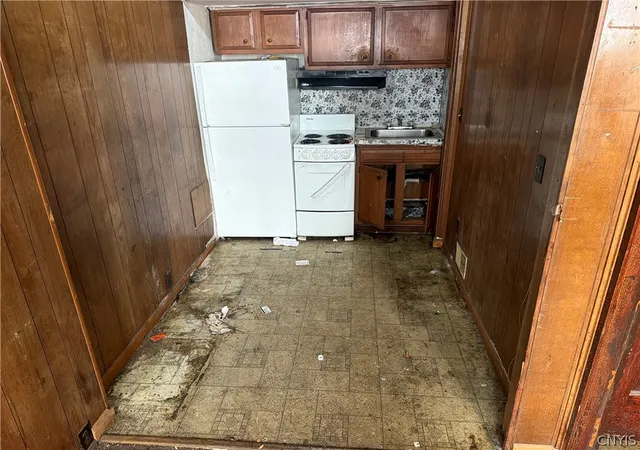 Photo 3 of Multi family home for sale at 809 1st North St, Syracuse, NY 13208 | MLS# S1696822 | Listing updated on 2026-09-02