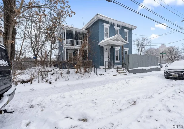 Photo 1 of Sale Pending at 140 Seymour St #42, Syracuse, NY 13202 | MLS# S1696847 | Listing updated on 2026-08-10